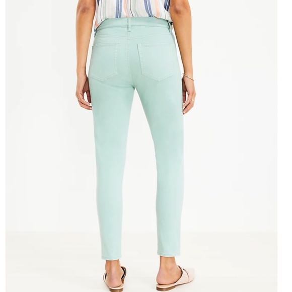 NWT Loft High Rise Ankle Skinny Jean button up closure size 8 in aqua blue - Picture 3 of 3
